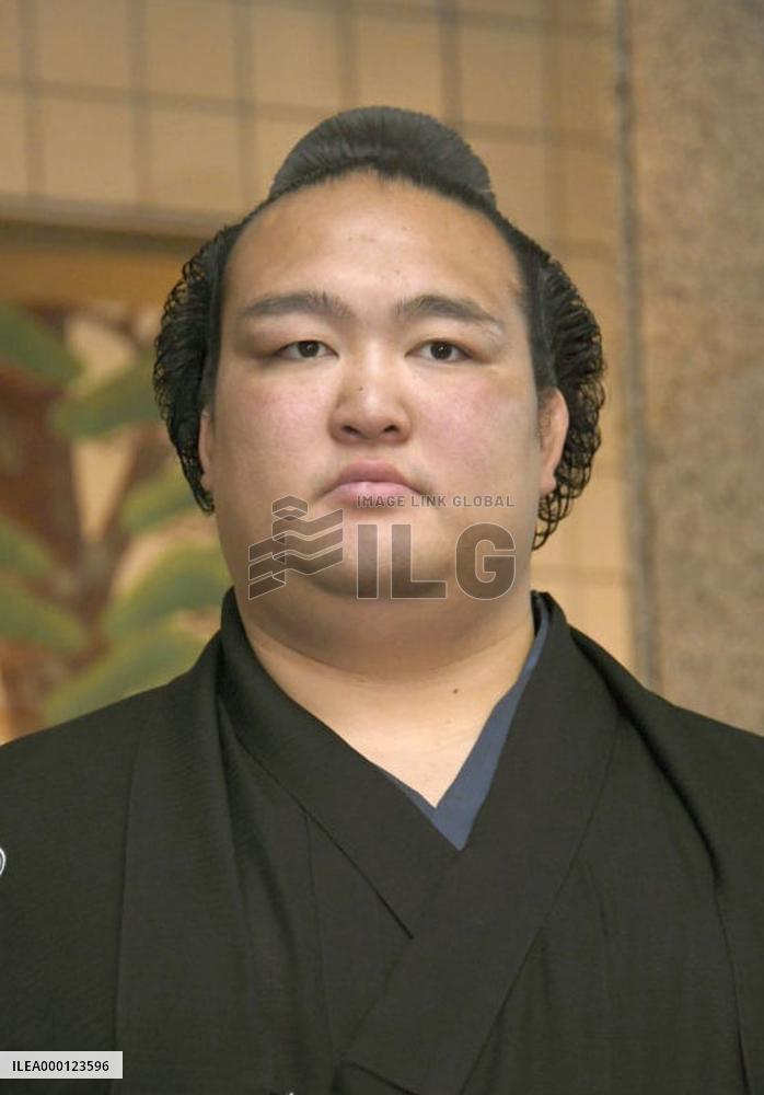 Sumo: Yokozuna Kisenosato