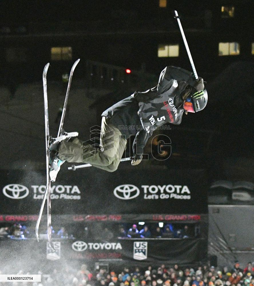 Freestyle skiing halfpipe World Cup