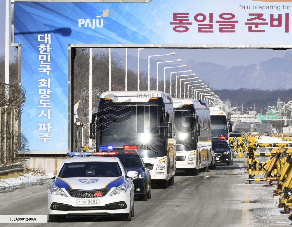 N. Korean Olympic advance team crosses into S. Korea