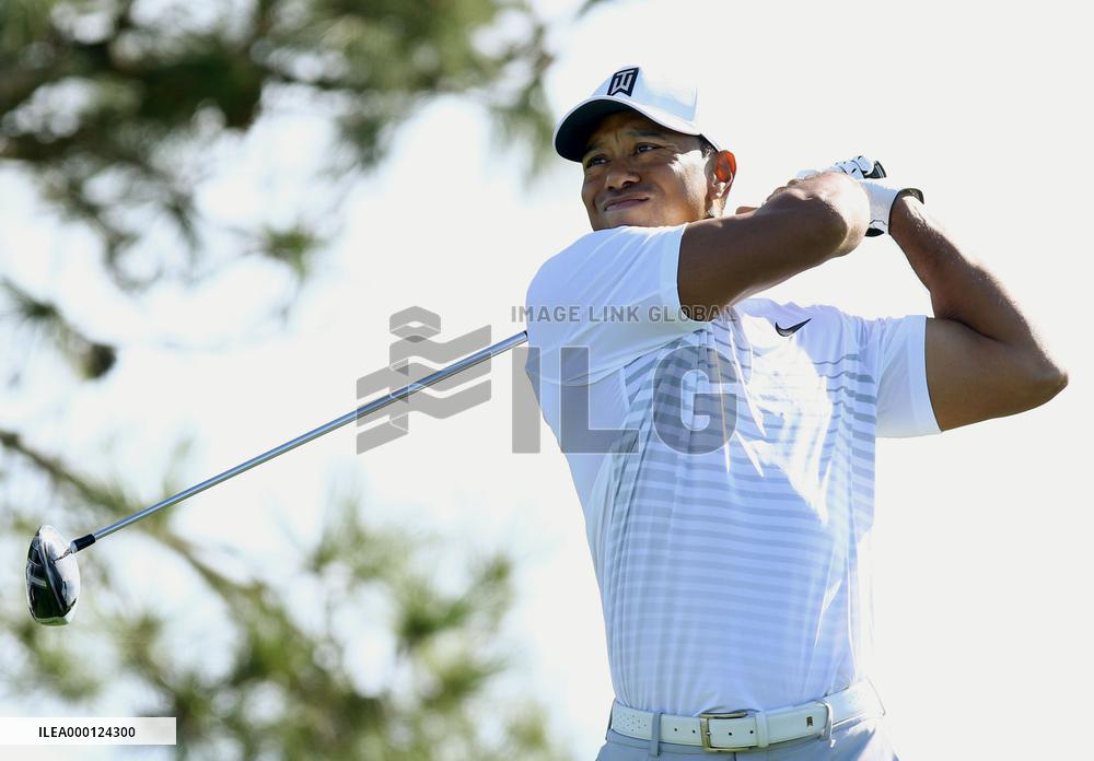 Golf: Farmers Insurance Open 3rd round