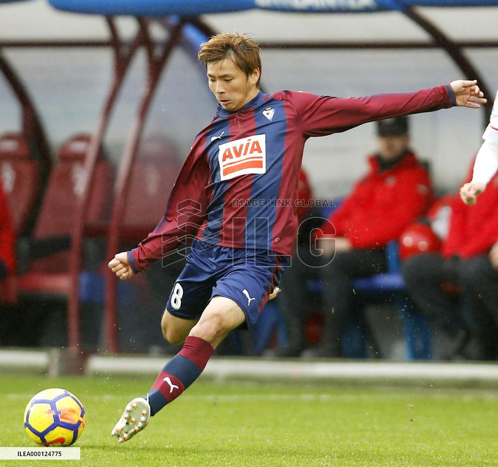 Football: Inui