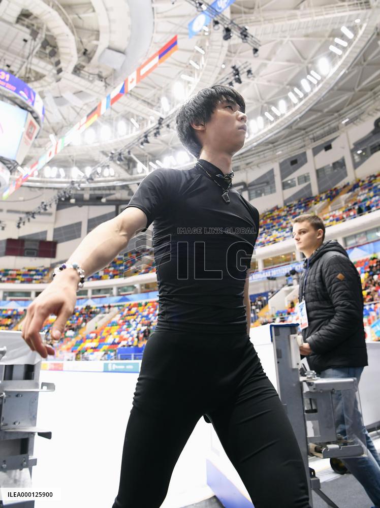 Figure skating: Hanyu