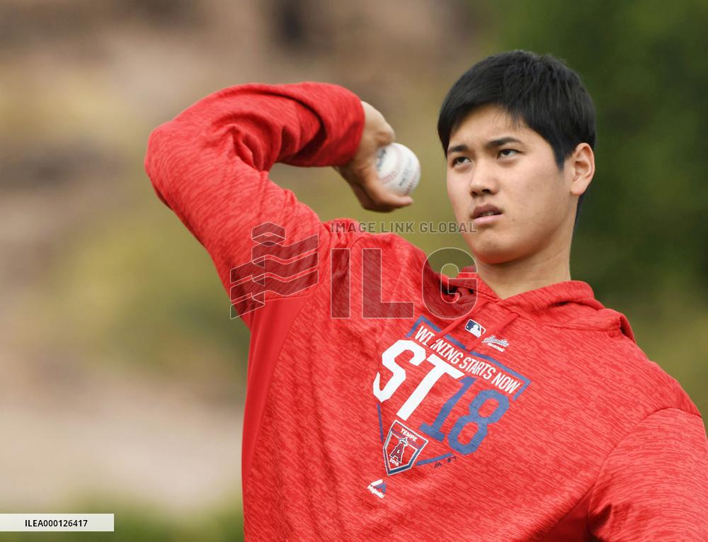 Baseball: Ohtani at Angels spring training