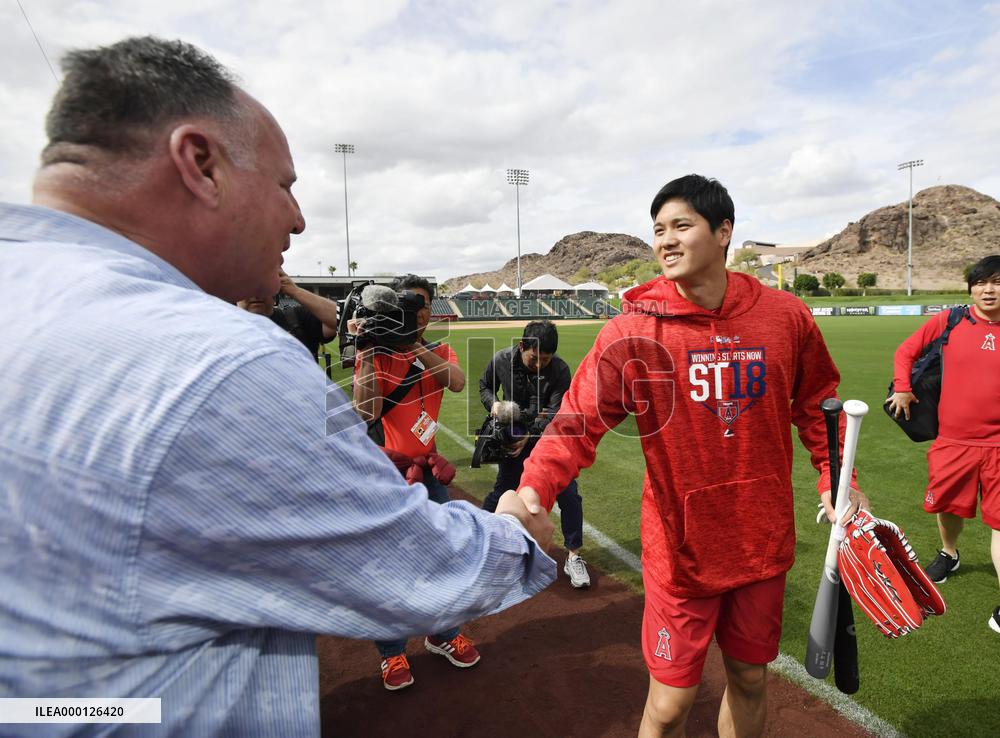 Baseball: Ohtani at Angels spring training