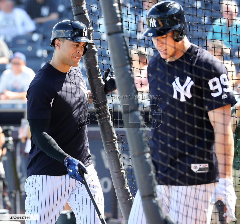 Baseball: Judge, Stanton at Yankees' spring training