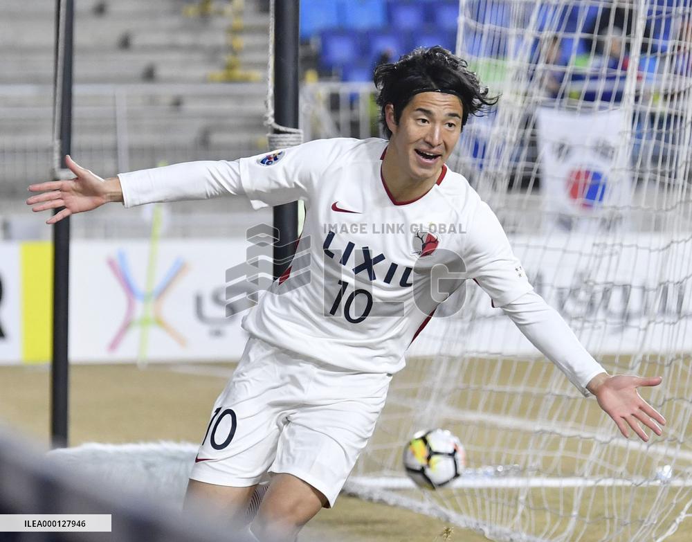 Football: Kashima Antlers' Kanazaki