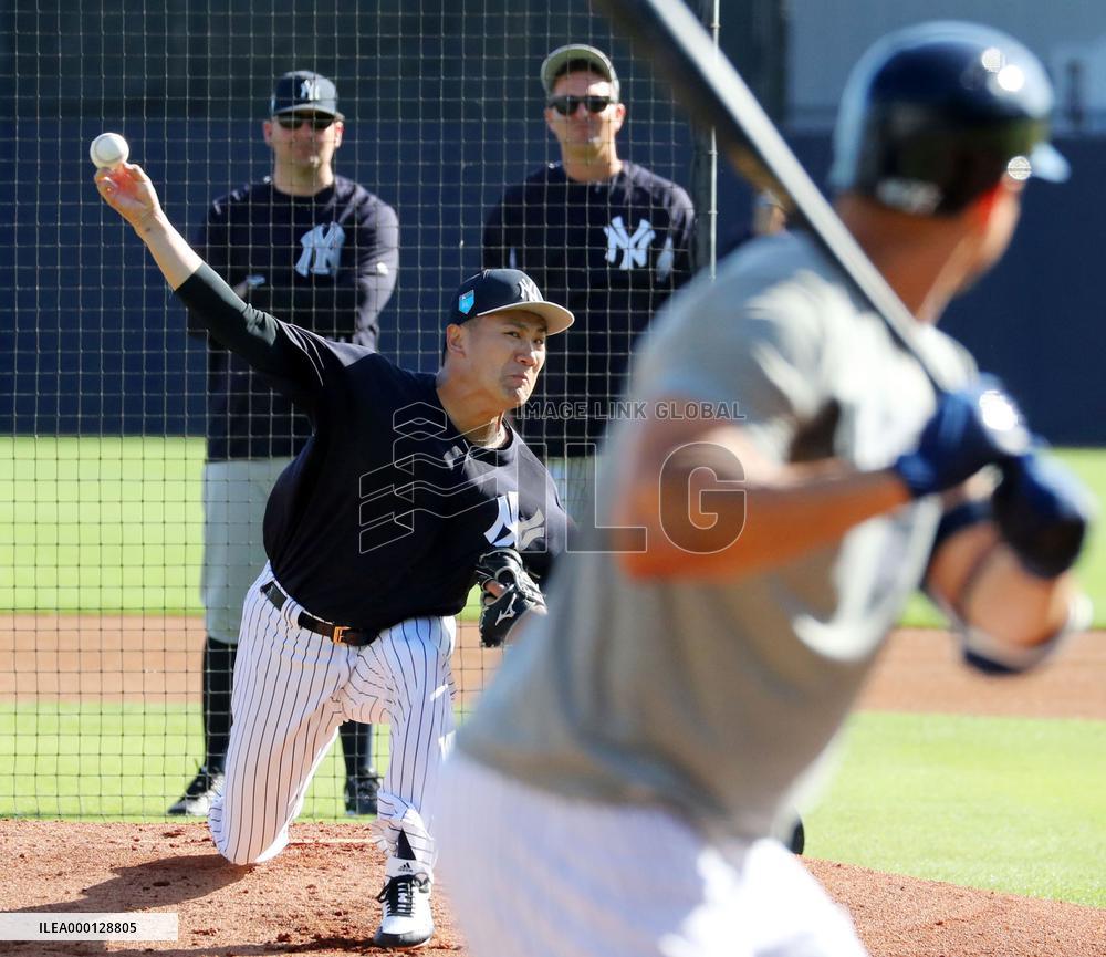 Baseball: Yankees' Tanaka