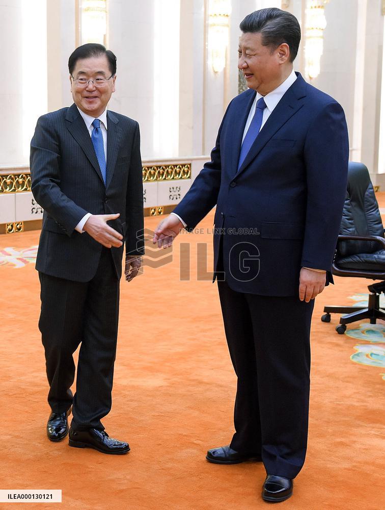 Xi meets S. Korean official who held talks with Kim Jong Un