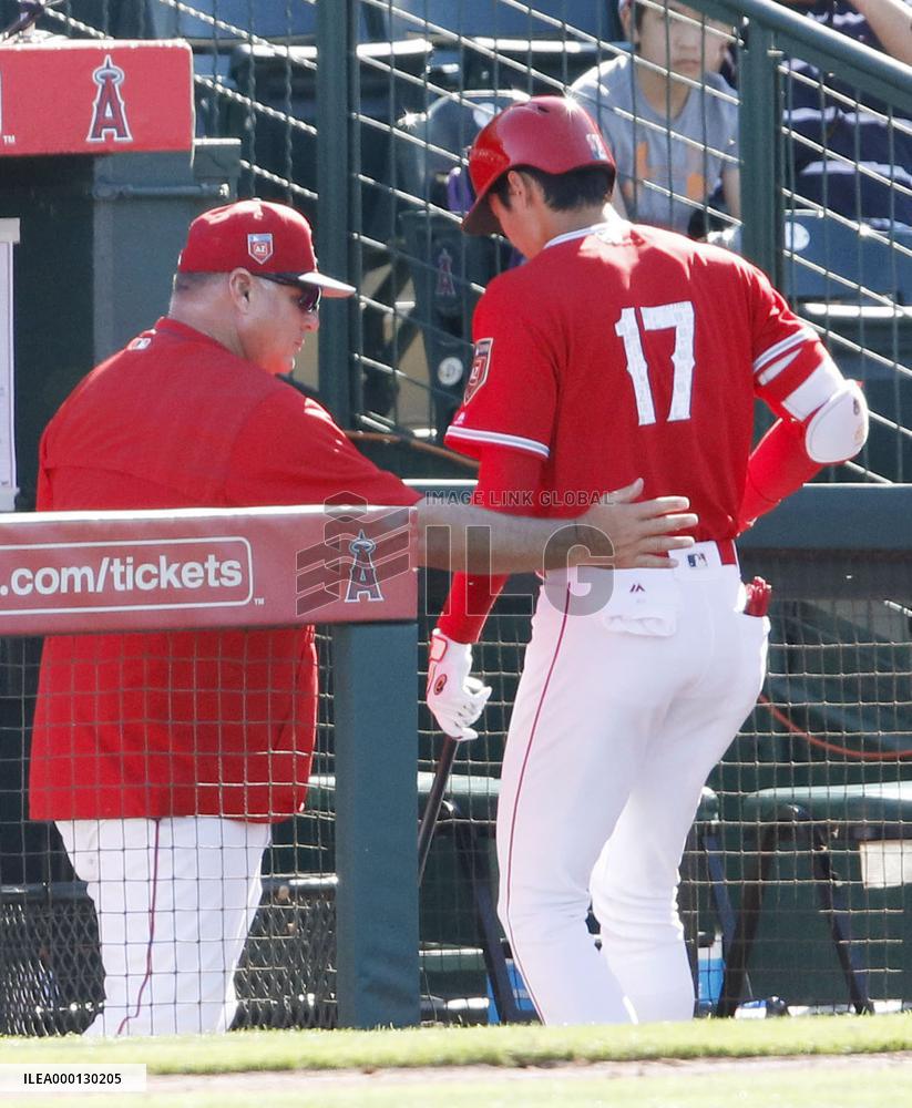 Baseball: Ohtani at Angels spring training