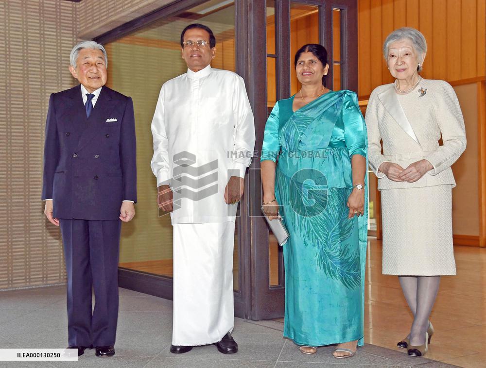 Japanese emperor meets Sri Lankan president
