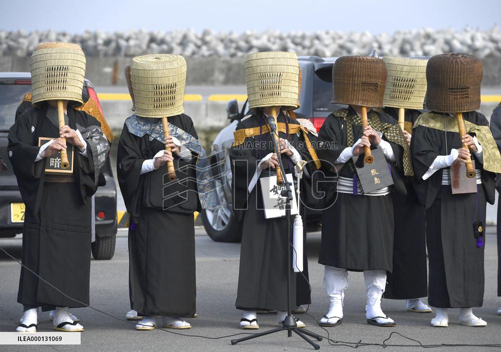 Japan commemorates 2011 quake victims