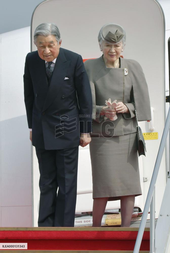 Japanese emperor, empress head to Okinawa