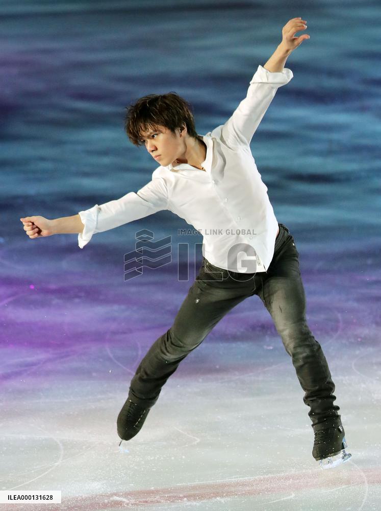 "Stars on Ice" show in Osaka