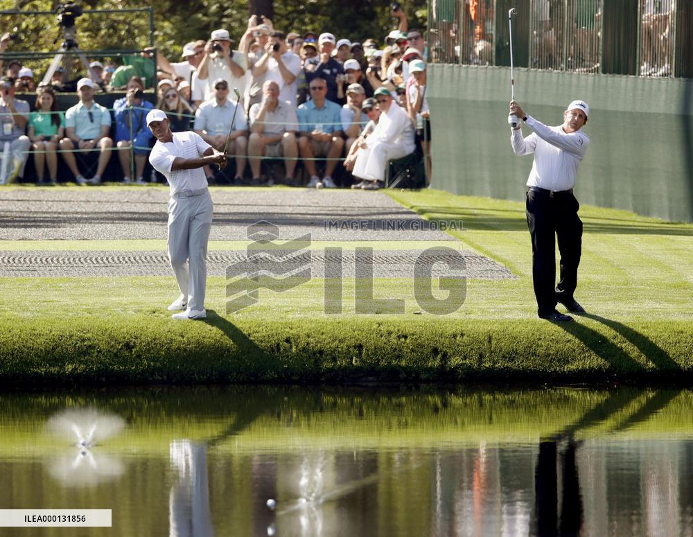 Golf: Woods, Mickelson