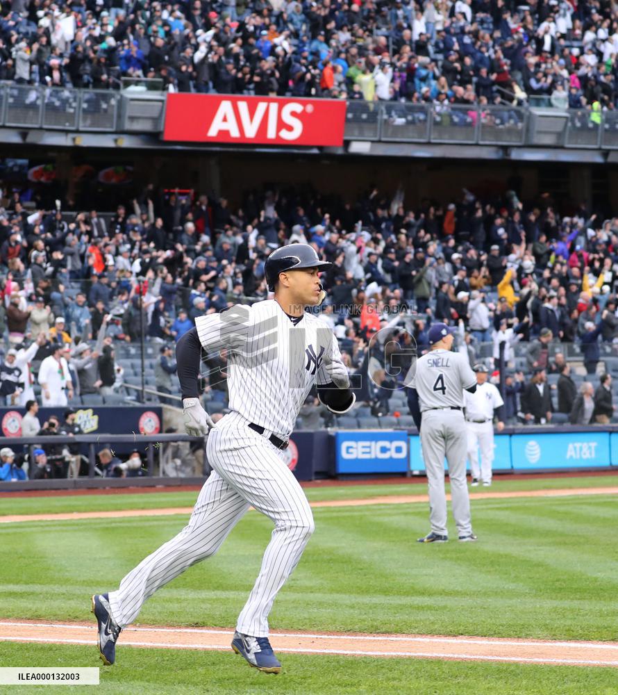 Baseball: Yankees' Stanton