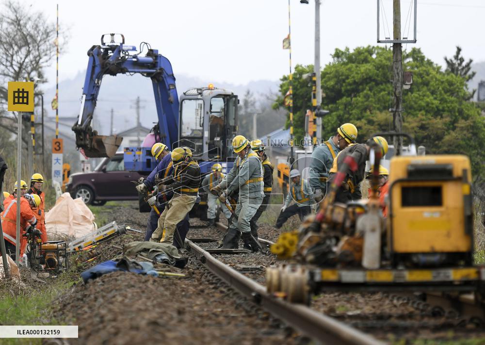 M6.1 quake hits Shimane in western Japan
