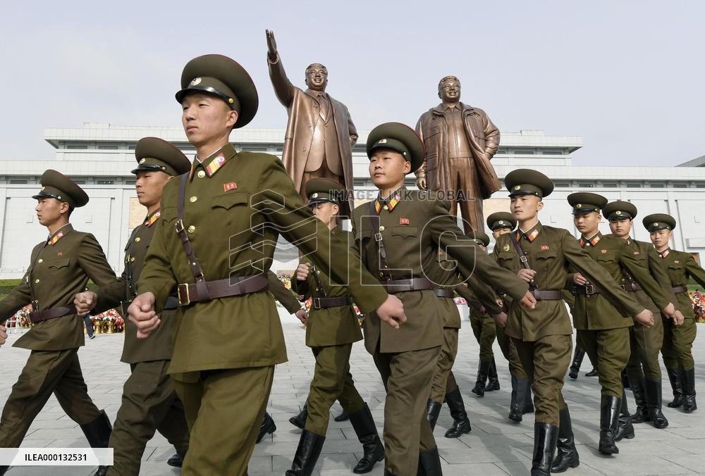N. Korea marks anniversary of late founder's birth