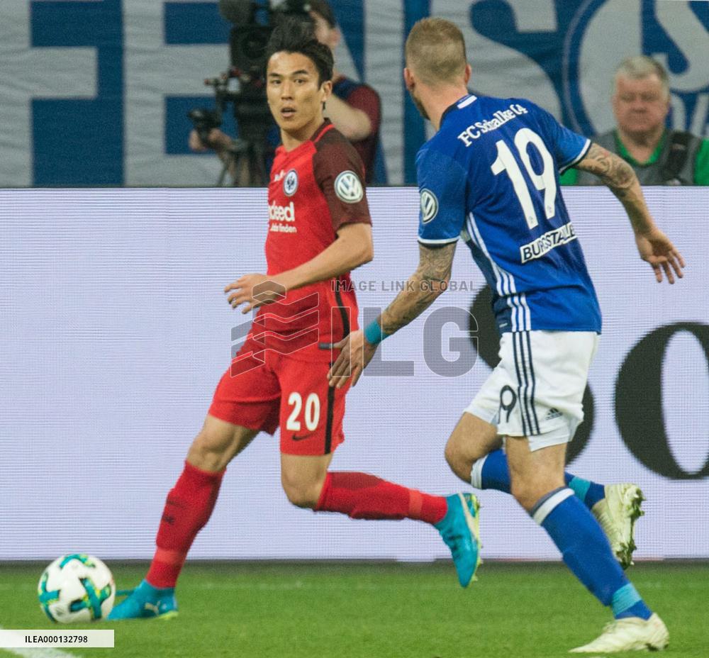 Football: Eintracht Frankfurt vs. FC Schalke 04