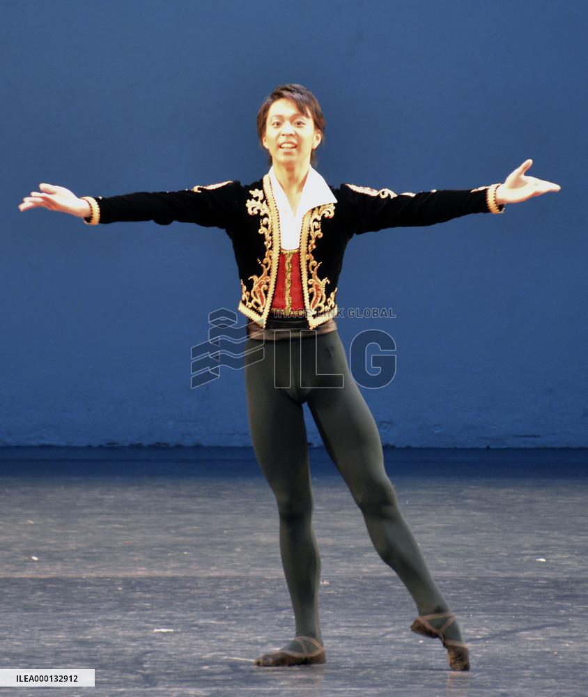 Japanese man wins N.Y. youth ballet competition