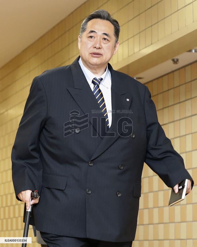 Sumo: JSA to hear views on tradition of banning women from sumo ring