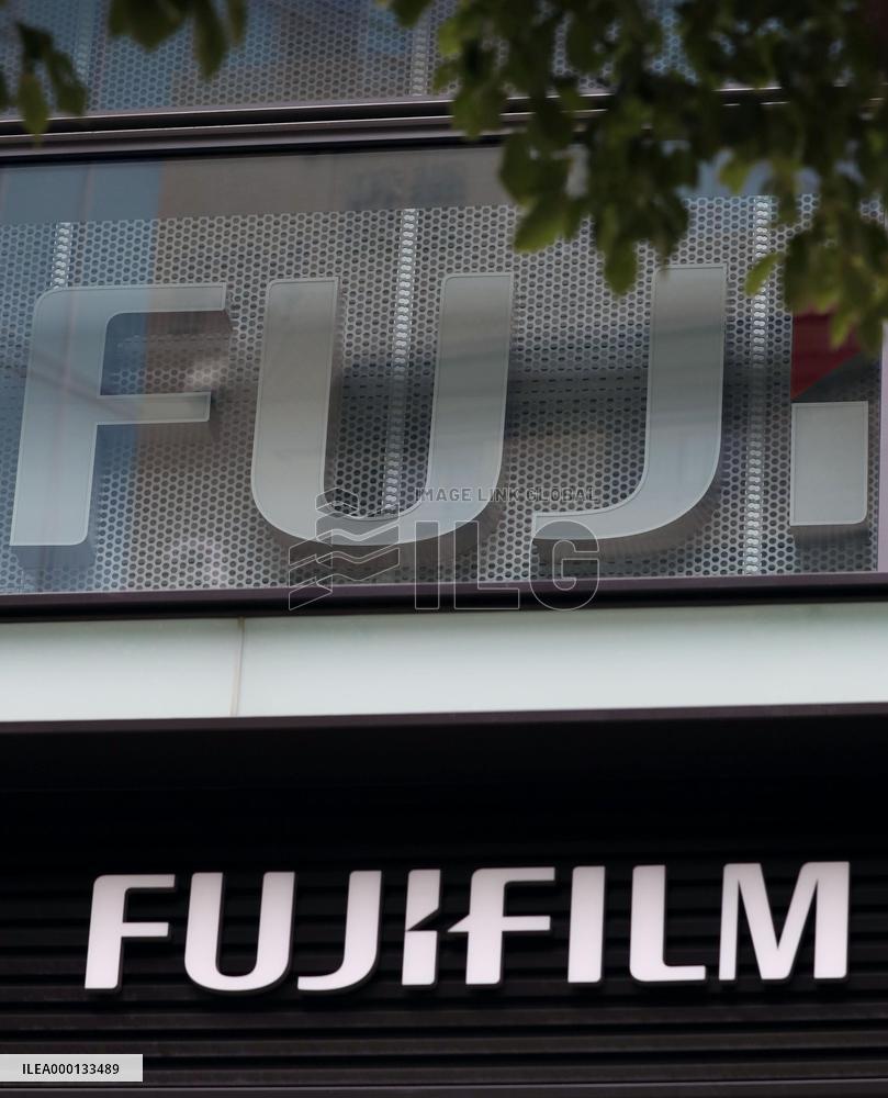 Fujifilm logo