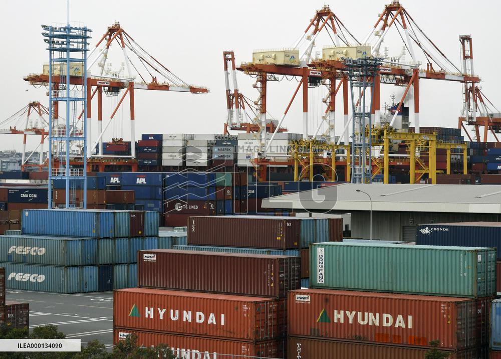 Container terminal in Yokohama