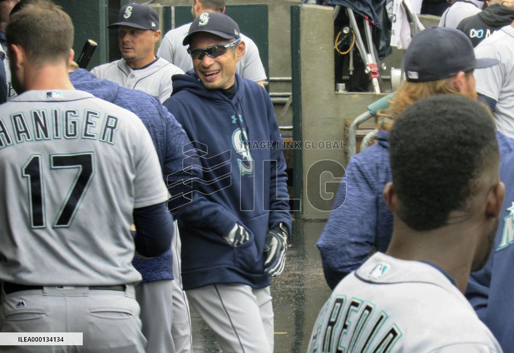 Baseball: Mariners' Ichiro