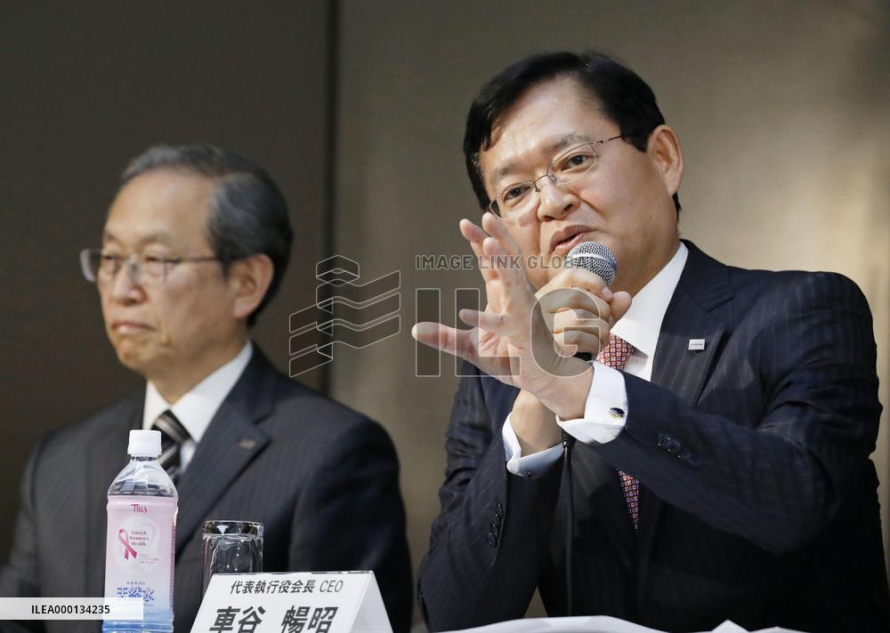 Toshiba CEO
