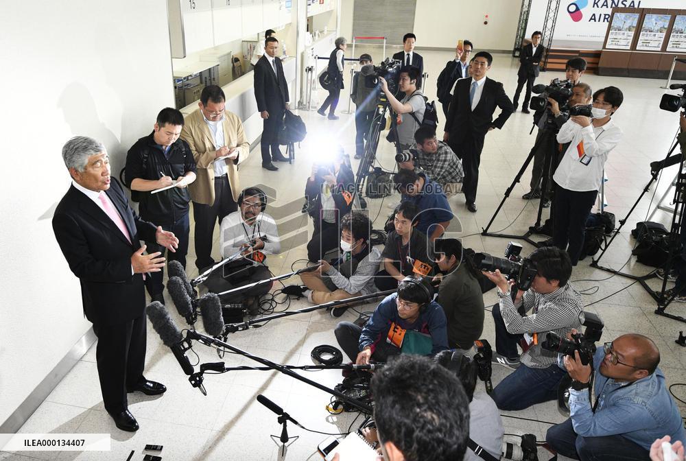 American football: Nihon Univ. head coach