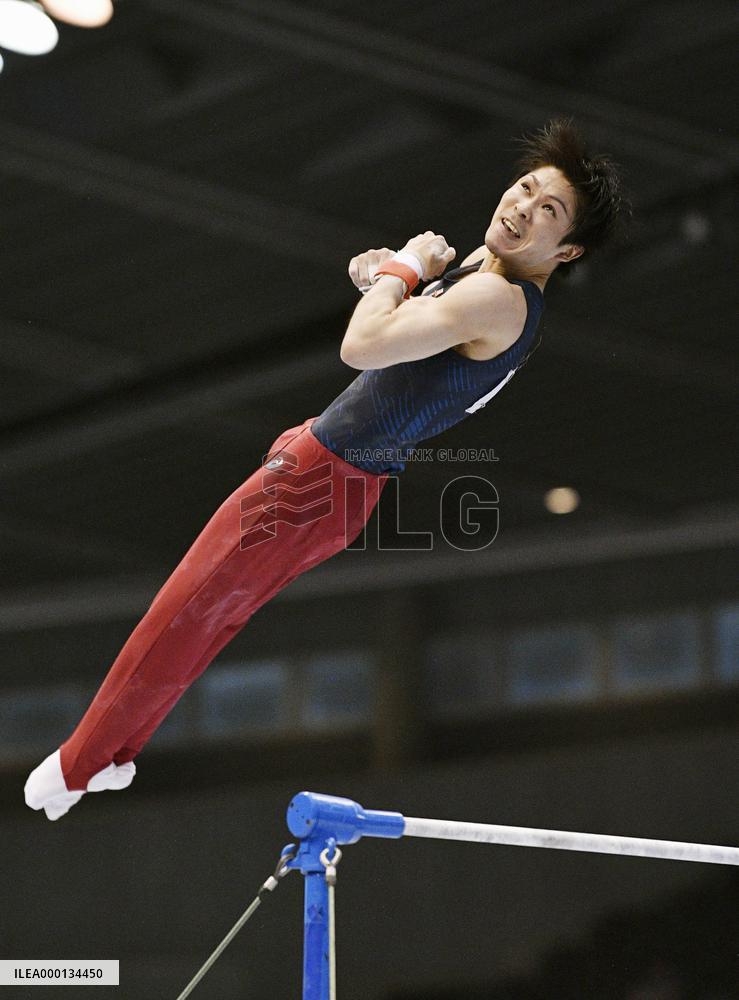Gymnastics: Uchimura wins his 10th straight NHK Cup