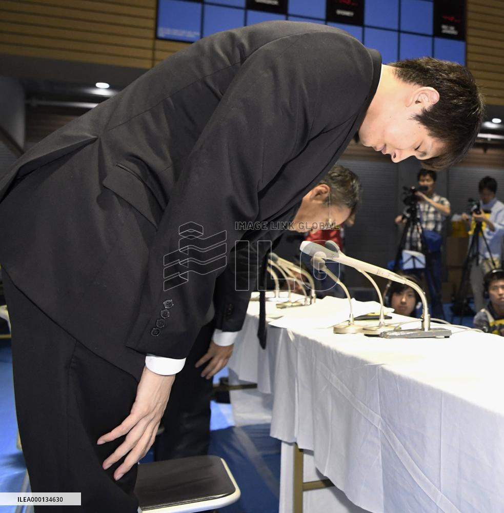 Swimming: Backstroke swimmer Koga fails doping test
