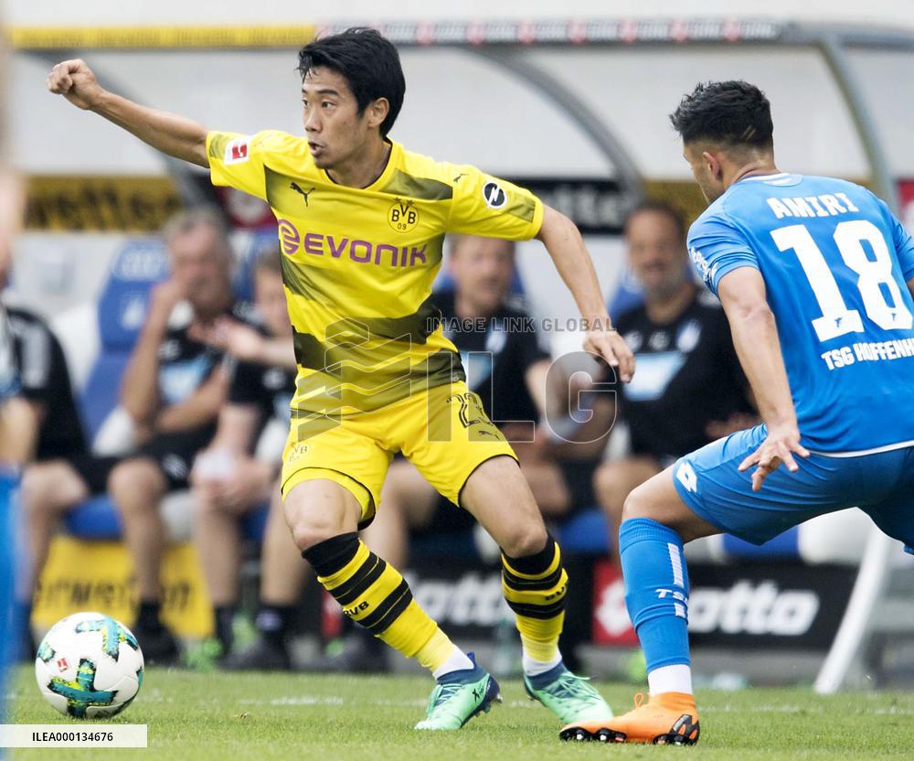 Football: Dortmund midfielder Kagawa