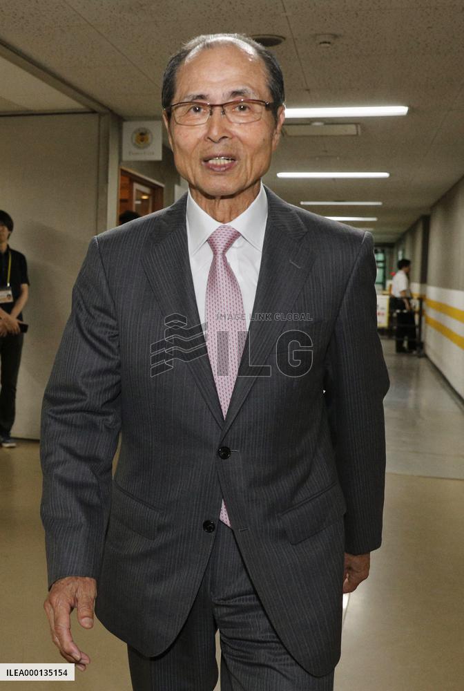 Baseball: 78-year-old home run king Oh weds