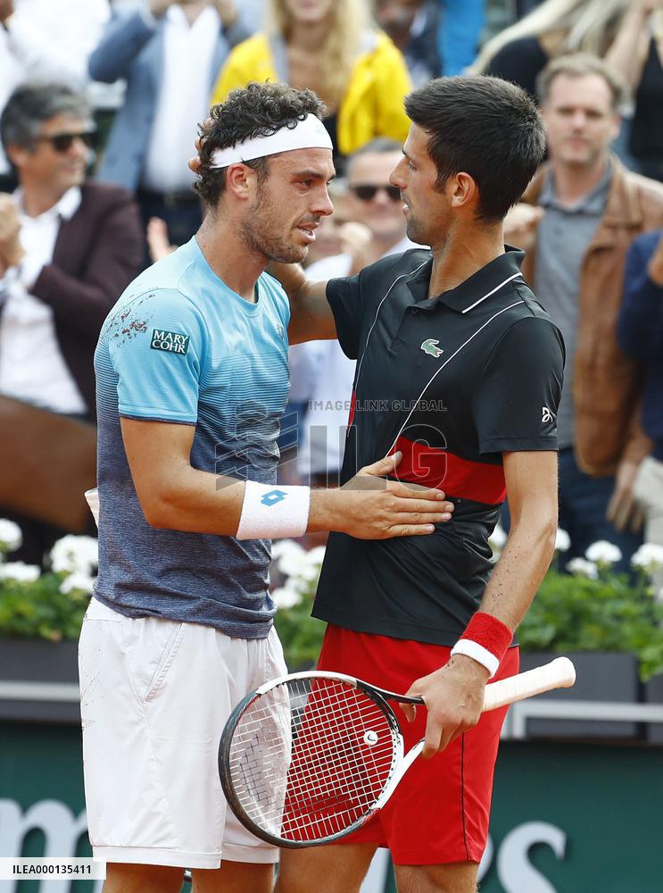 Tennis: Cecchinato vs Djokovic at French Open