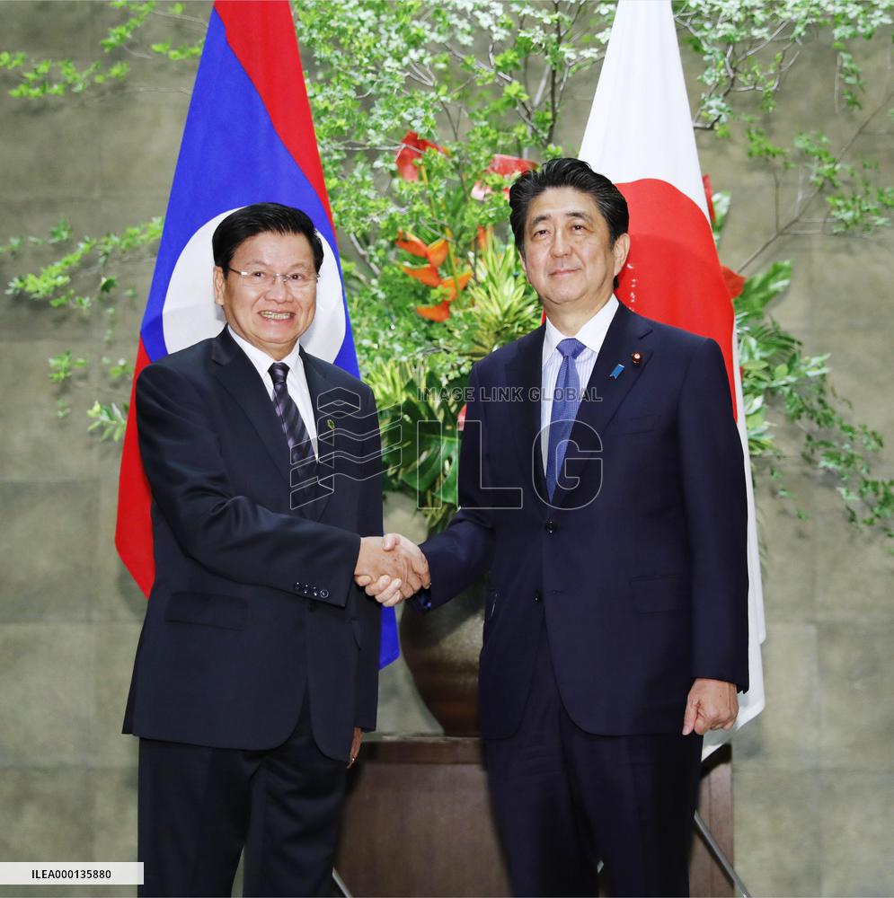 Japan-Laos talks
