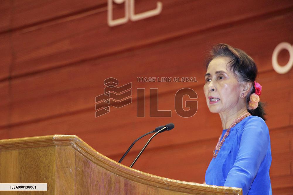 Myanmar leader Aung San Suu Kyi