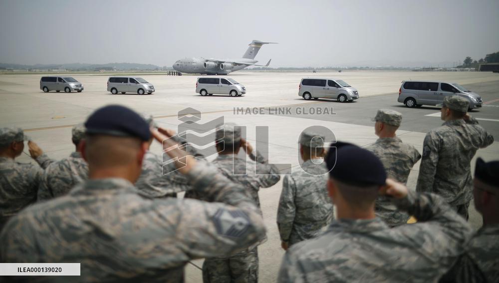 N. Korea returns U.S. soldiers' remains