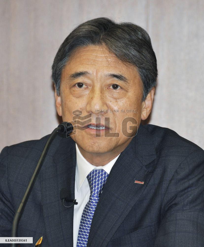 NTT Docomo president Yoshizawa