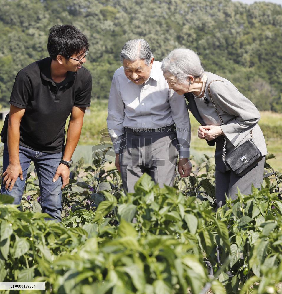 Japanese Emperor, Empress visit Hokkaido