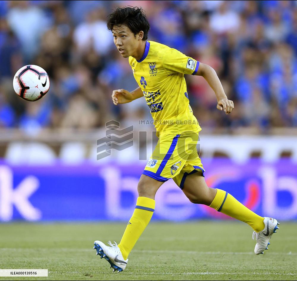 Football: Sint-Truiden's Endo