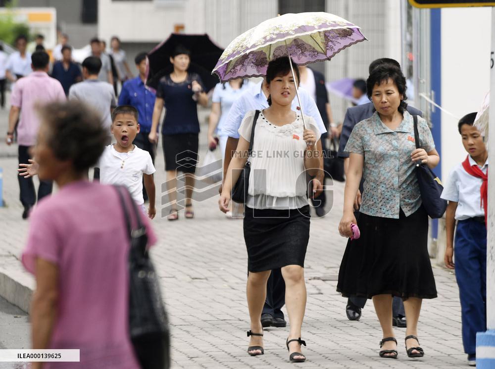 People in Pyongyang