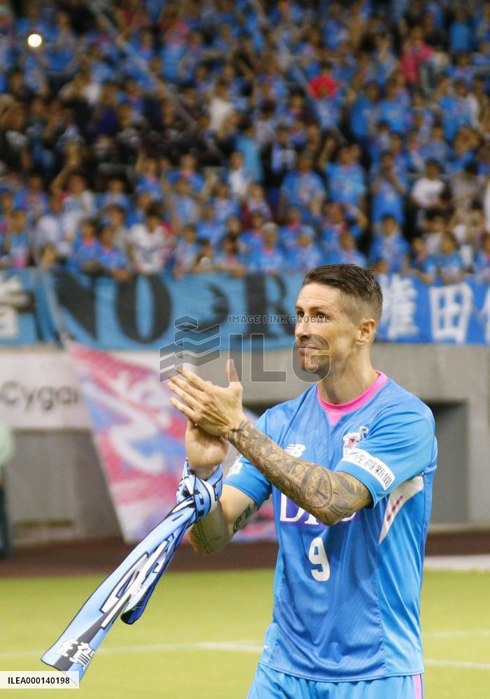 Football: Sagan Tosu vs Vissel Kobe in Emperor's Cup