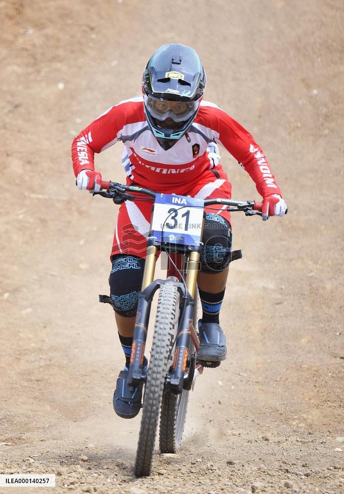 Cycling: Women's downhill at Asian Games