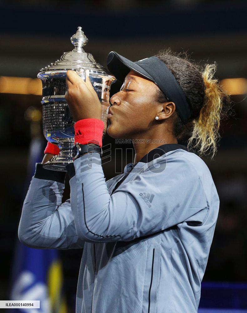 Tennis: Osaka beats S. Williams at U.S. Open