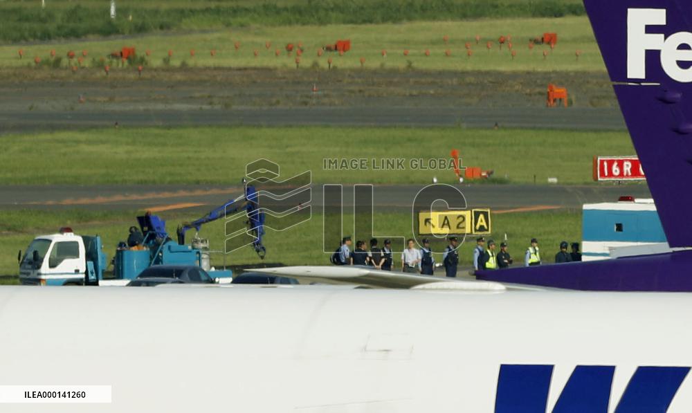 Narita airport runway closed
