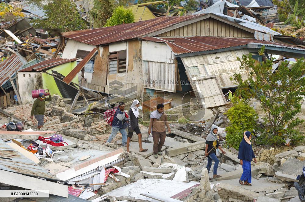 Indonesia quake-tsunami aftermath