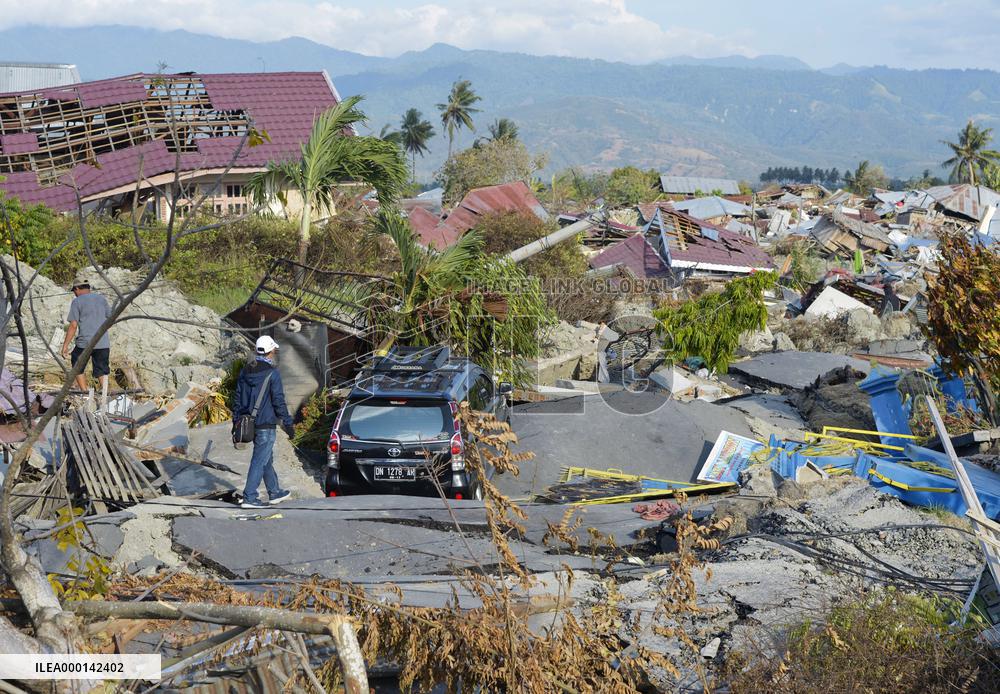 Indonesia quake-tsunami aftermath