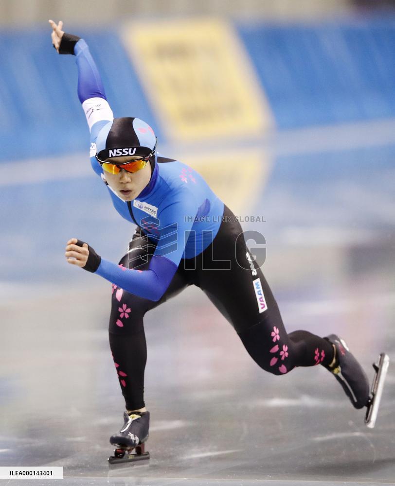 Speed skating: Miho Takagi at national single distance championships