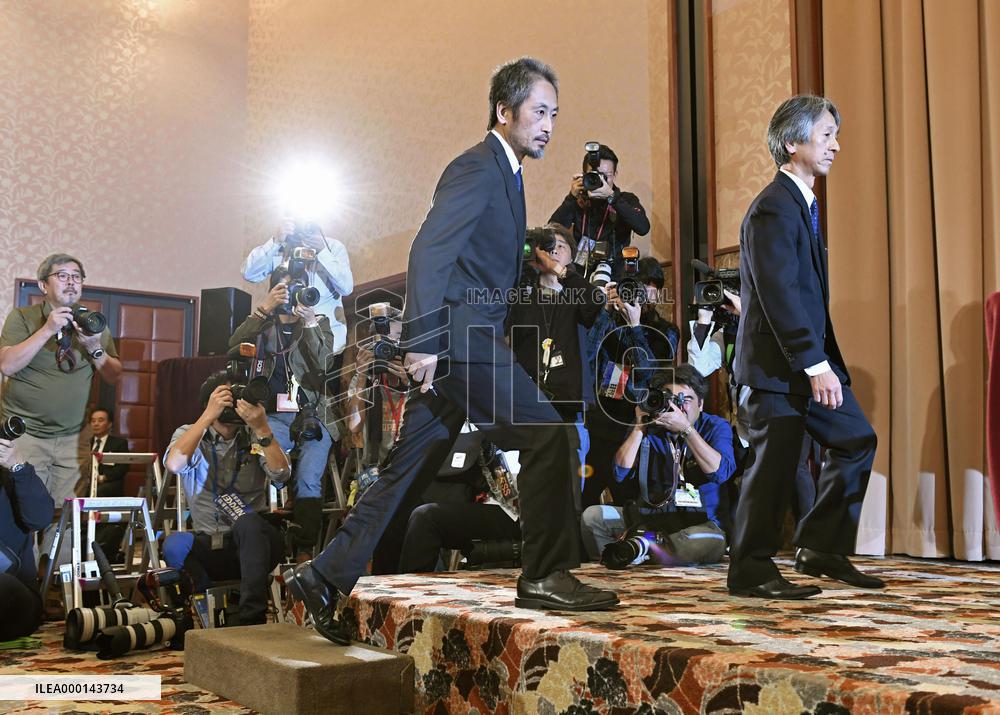 Journalist Yasuda after captivity in Syria