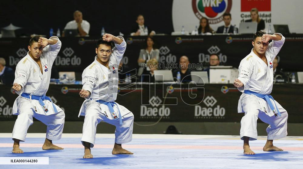 Karate: Japan kata team at world championships